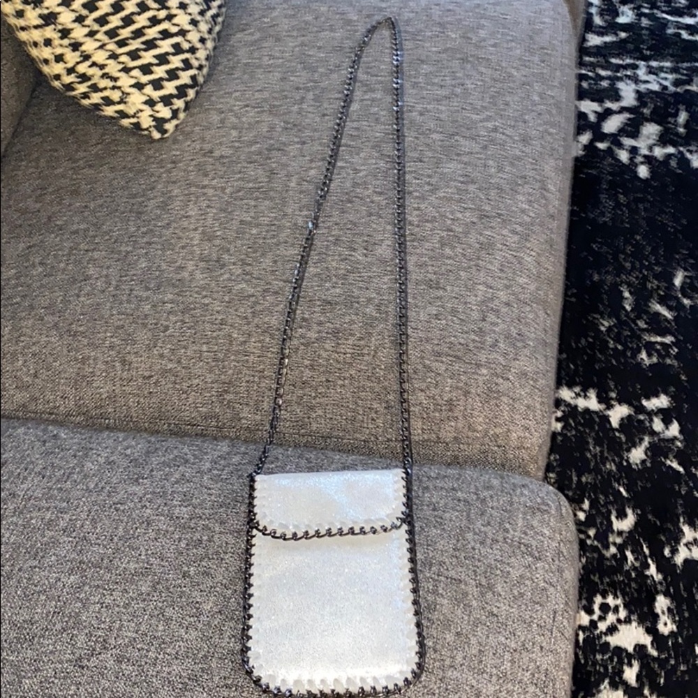 Chain crossbody purse/phone holder